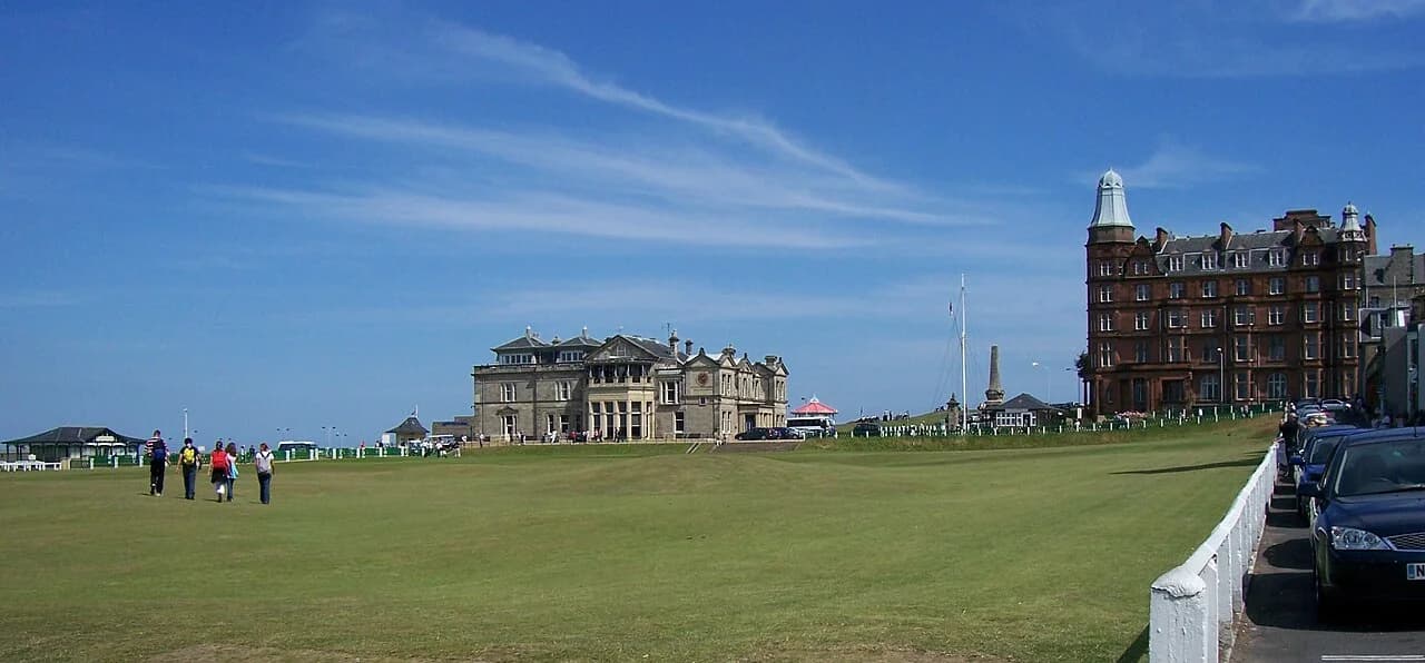 The Old Course at St Andrews with the Royal and Ancient clubhouse beyond the first and eighteenth holes