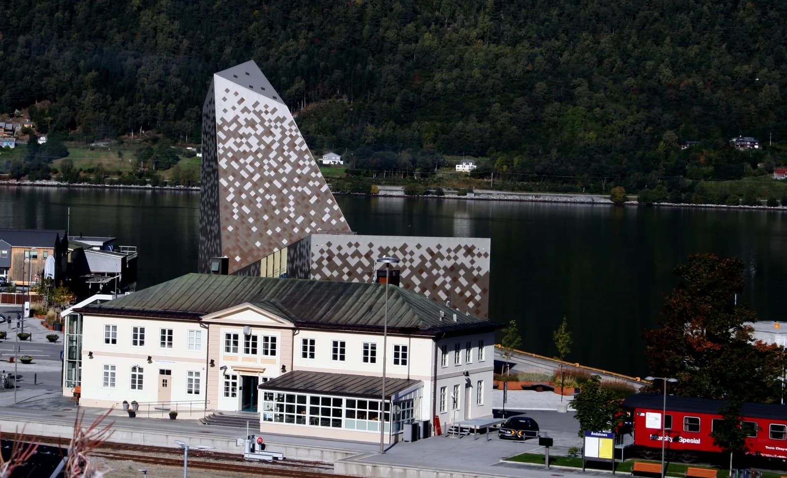 Åndalsnes station at the western end of the Rauma Line beneath the Romsdal mountains
